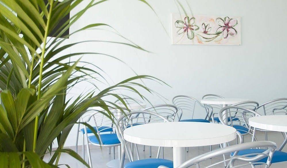 Hotel Platinum Rimini Bagian luar foto